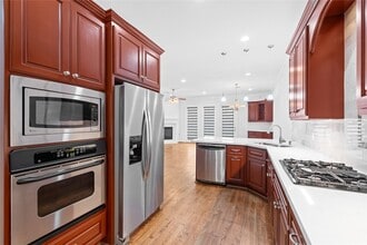 Building Photo - 3006 McCulloch Cir
