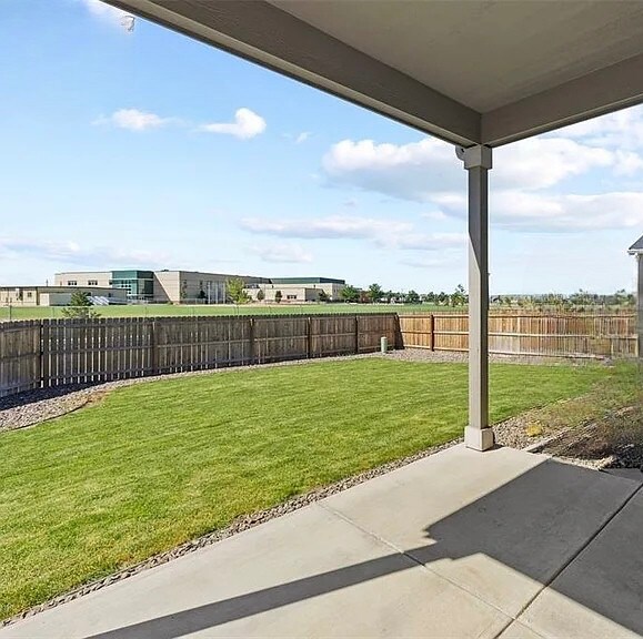 Foto principal - 6047 Mumford Dr.