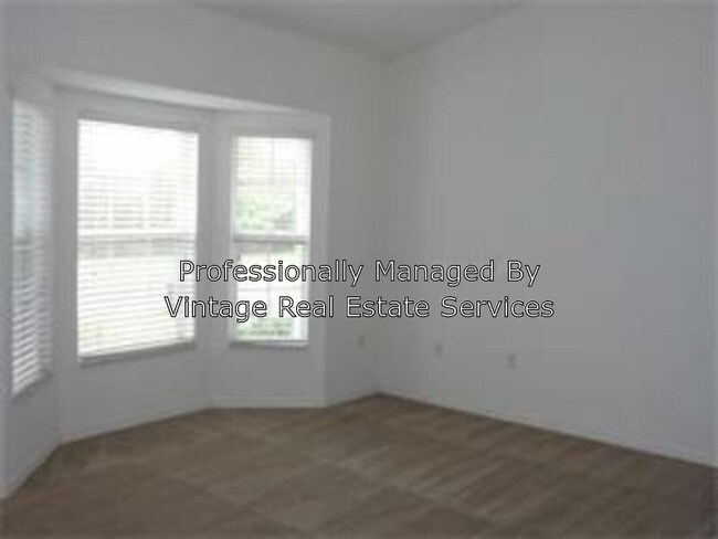 Foto del edificio - 9117 Northcliffe Blvd
