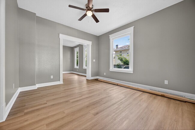 Foto del edificio - 1510 N Grant Ave