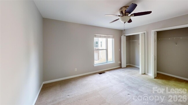 Building Photo - 537 Donatello Avenue