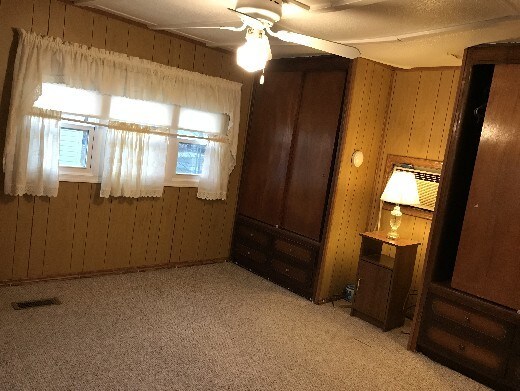 Foto del edificio - 801 W Baker Ave