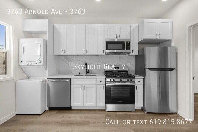Foto del edificio - 3763 Arnold Ave