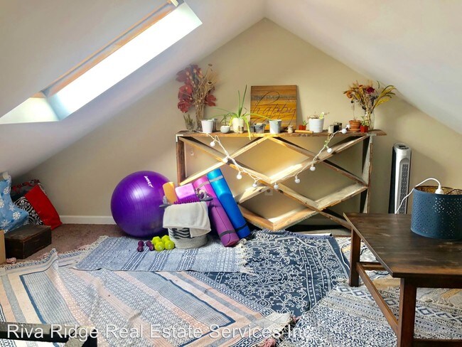 Foto del edificio - 317 Sweetbriar St