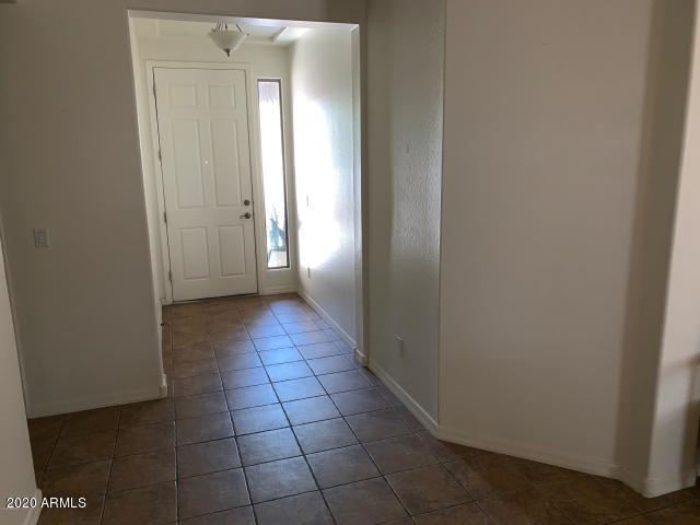 Foto del edificio - 30347 W Whitton Ave