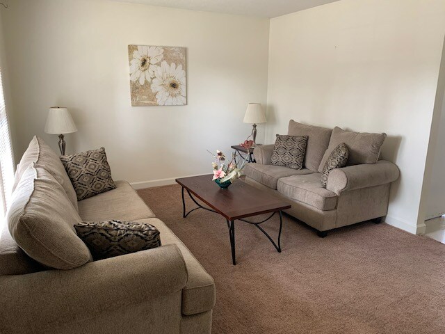 Building Photo - 369 Crabapple Cir