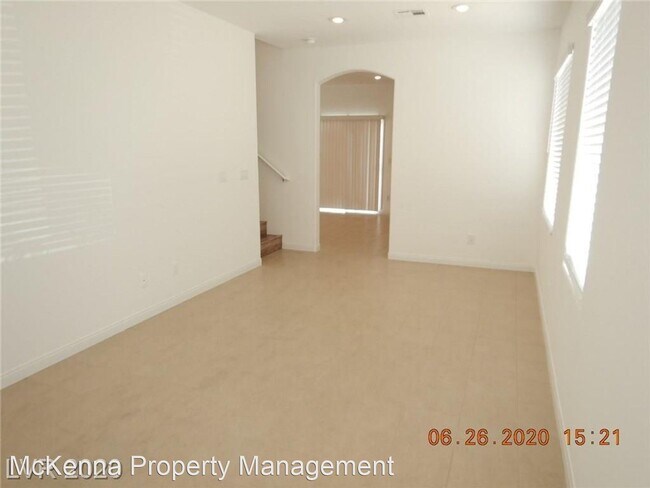 Building Photo - 3 br, 2.5 bath House - 6286 Barton Manor St