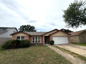 Building Photo - 11611 Stone Bridge Dr