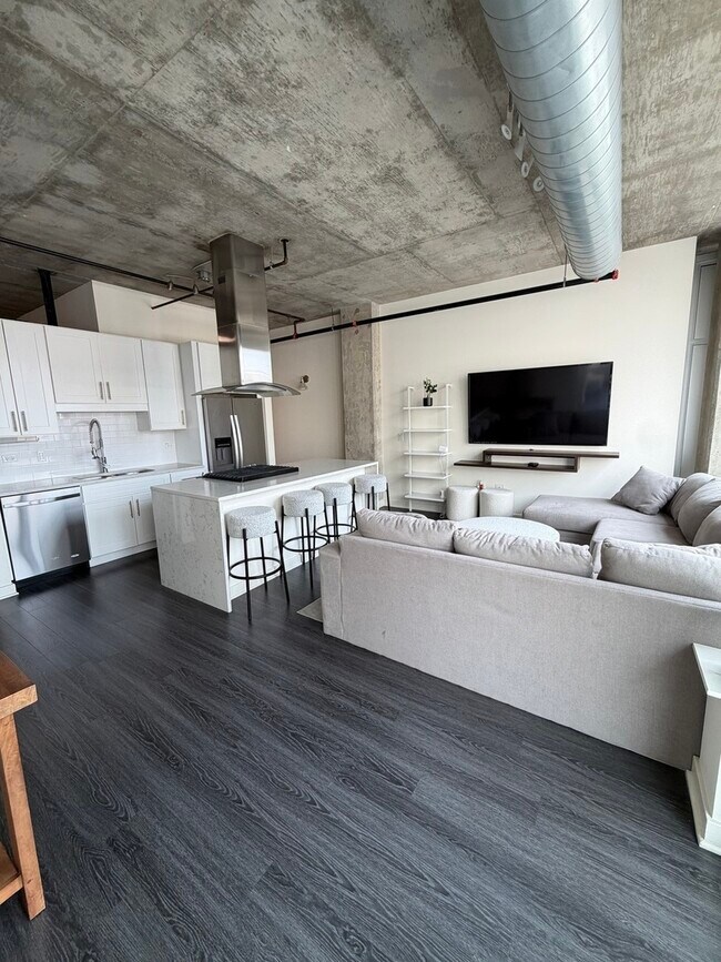 Foto del edificio - 50 E 16th St