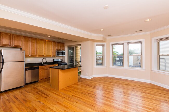 Foto del edificio - 3510 W Cortland St