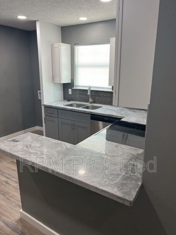 Foto del edificio - 2608 Mills St