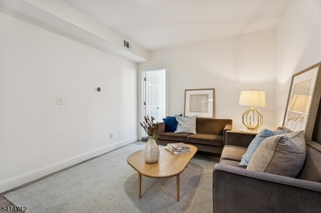 Building Photo - 9 Wheeler St