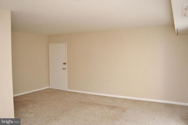 Building Photo - 12652 Dara Dr