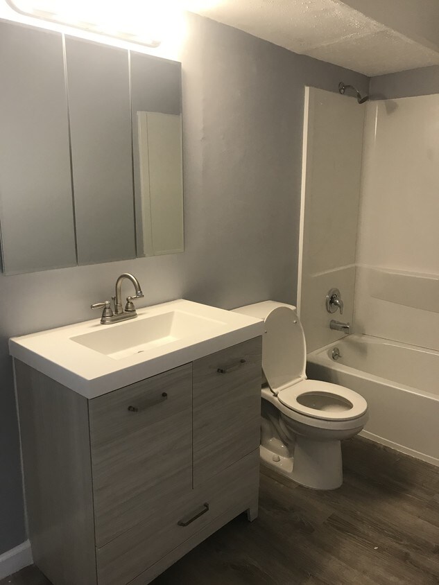 25 Old Millstone Dr, East Windsor, NJ 08520 Condo for Rent in East Windsor, NJ