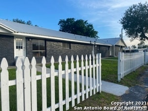Primary Photo - Stacey Bear Apartments