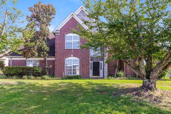 Building Photo - 1161 Red Fern Cir E