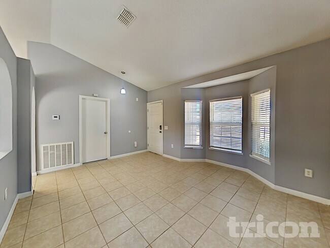 Foto del edificio - 810 Ognon Ct