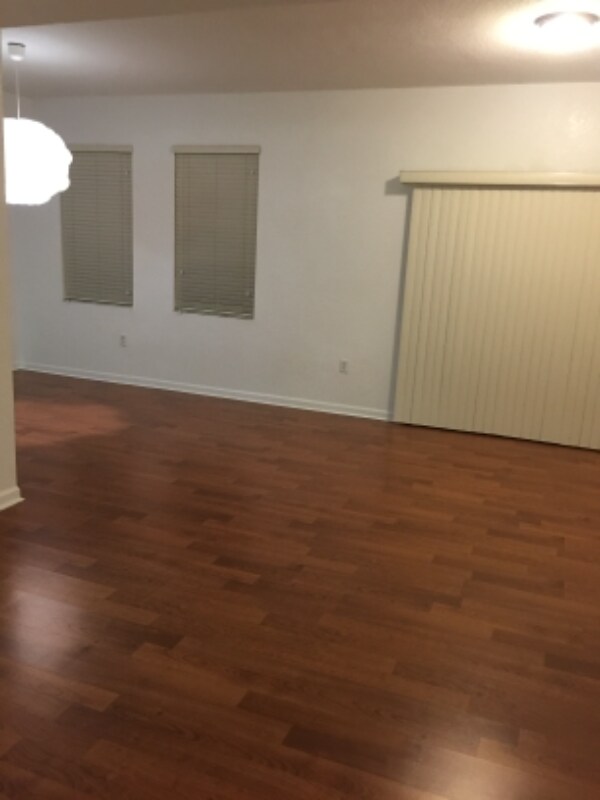 Foto del edificio - 10901 NW 83rd St