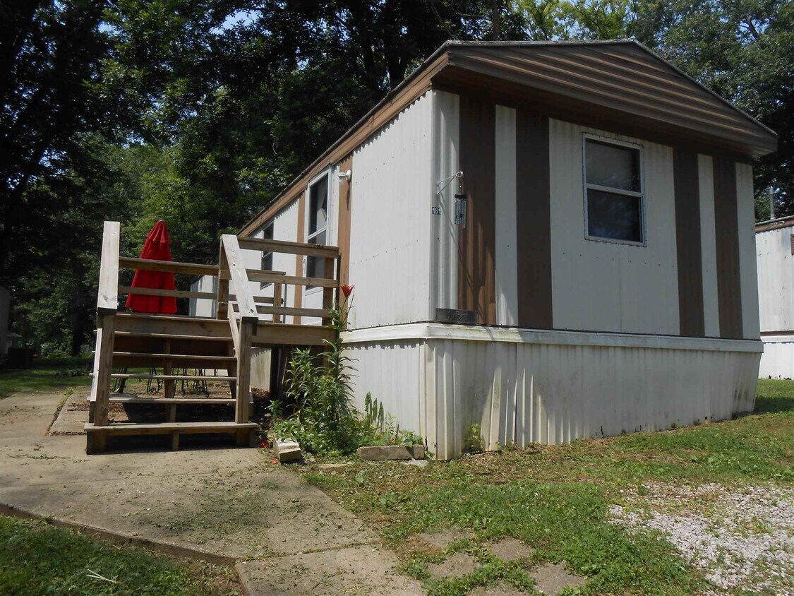 161-w-church-ln-bloomington-in-47403-house-rental-in-bloomington