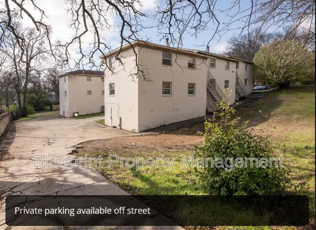 Building Photo - 1415 12th Ave N