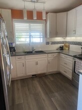 Building Photo - 3775 Hammond Ave