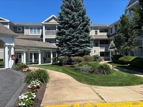Building Photo - 1214 Emerald Ct