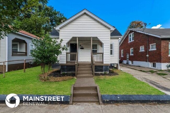 Building Photo - 639 Lindell Ave
