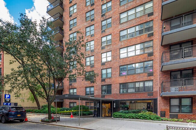 Foto del edificio - 345-355 81st St