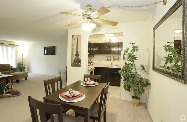 Foto del edificio - ReNew Lake Arlington