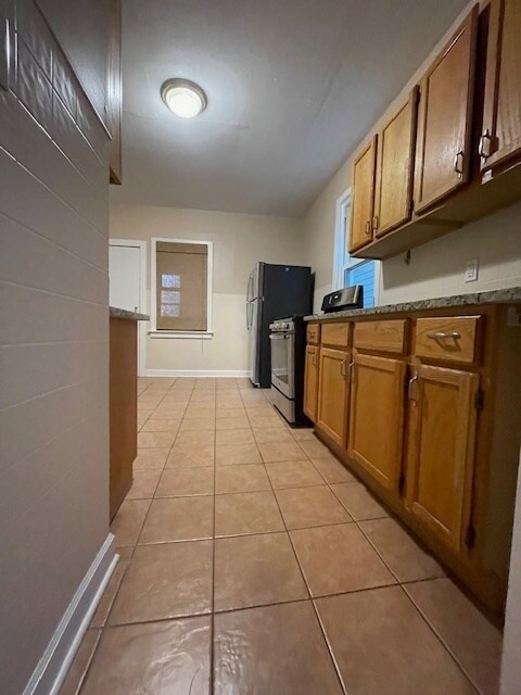 Foto del edificio - 3421 N Bell Ave