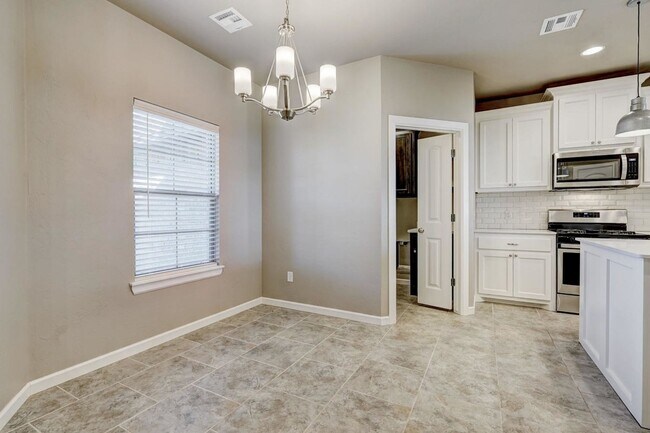 Foto del edificio - 1120 Garrett Farm Rd