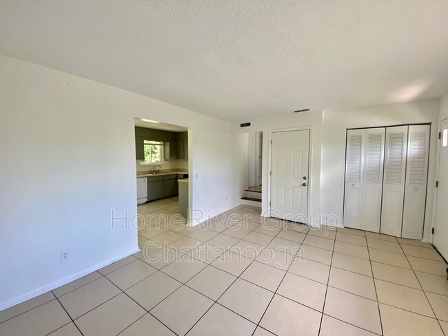 Foto del edificio - 4611 Plaza Hills Ln