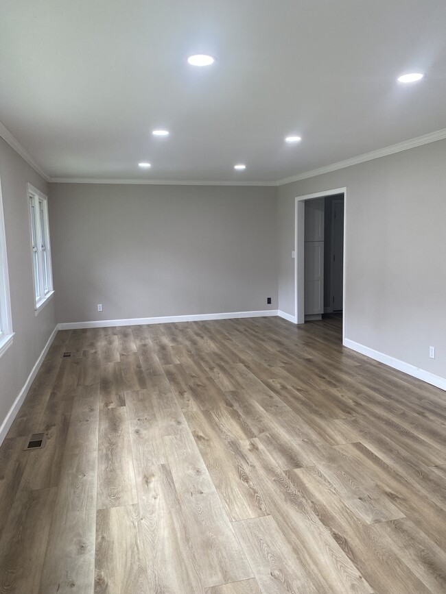 Dining room - 1021 Longbrook Dr