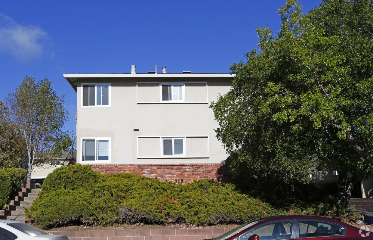 Building Photo - 205 Avery