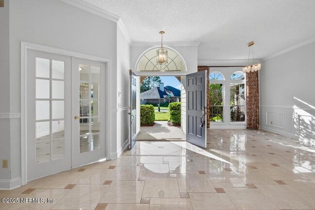 Building Photo - 4851 Jaybird Cir N