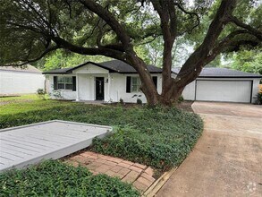 Building Photo - 9102 N Allegro St