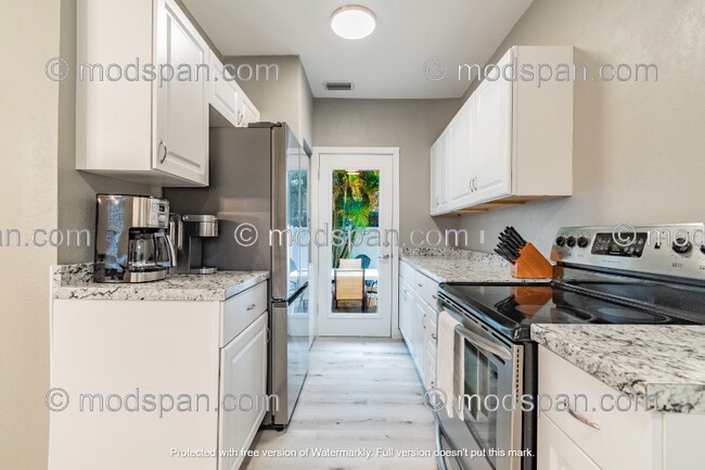 Foto del edificio - 1801 31st Ave N