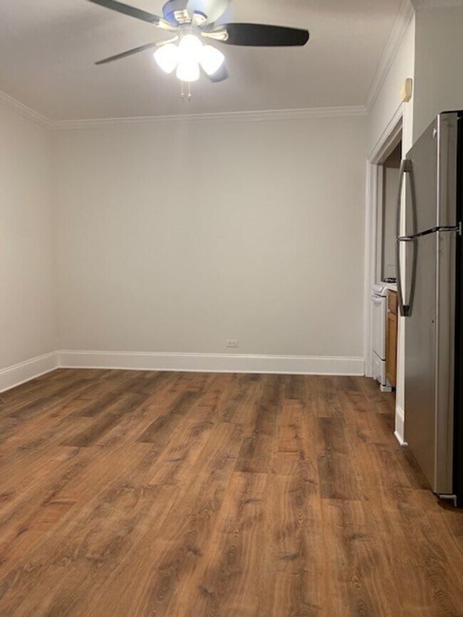 Foto del edificio - 2119 N Sedgwick St