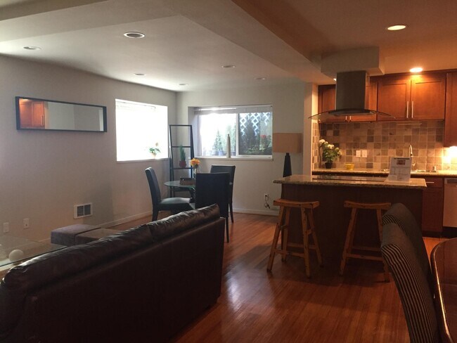 Foto del edificio - 5220 42nd Ave S