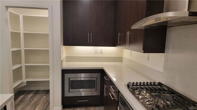 Foto del edificio - 112 Acamar