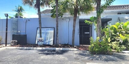 Building Photo - 16504 Bridge End Rd