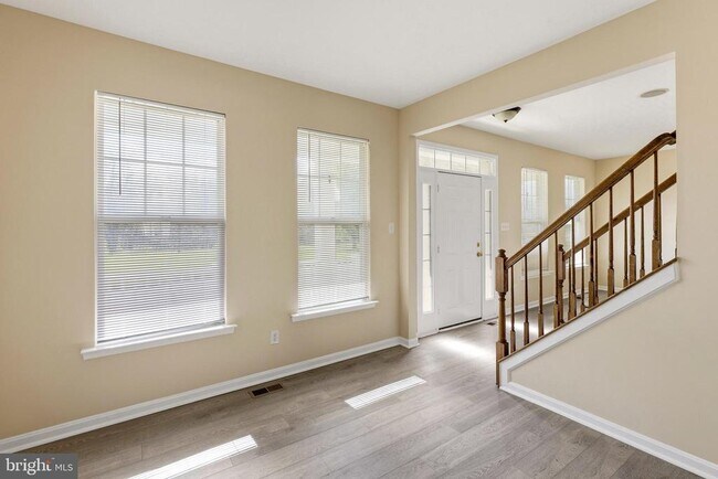 Foto del edificio - 4704 Denview Way