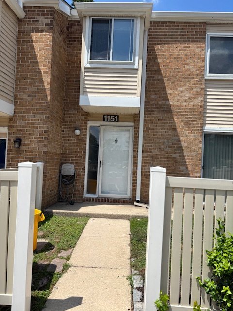Foto del edificio - 1151 Golden Pond Ct