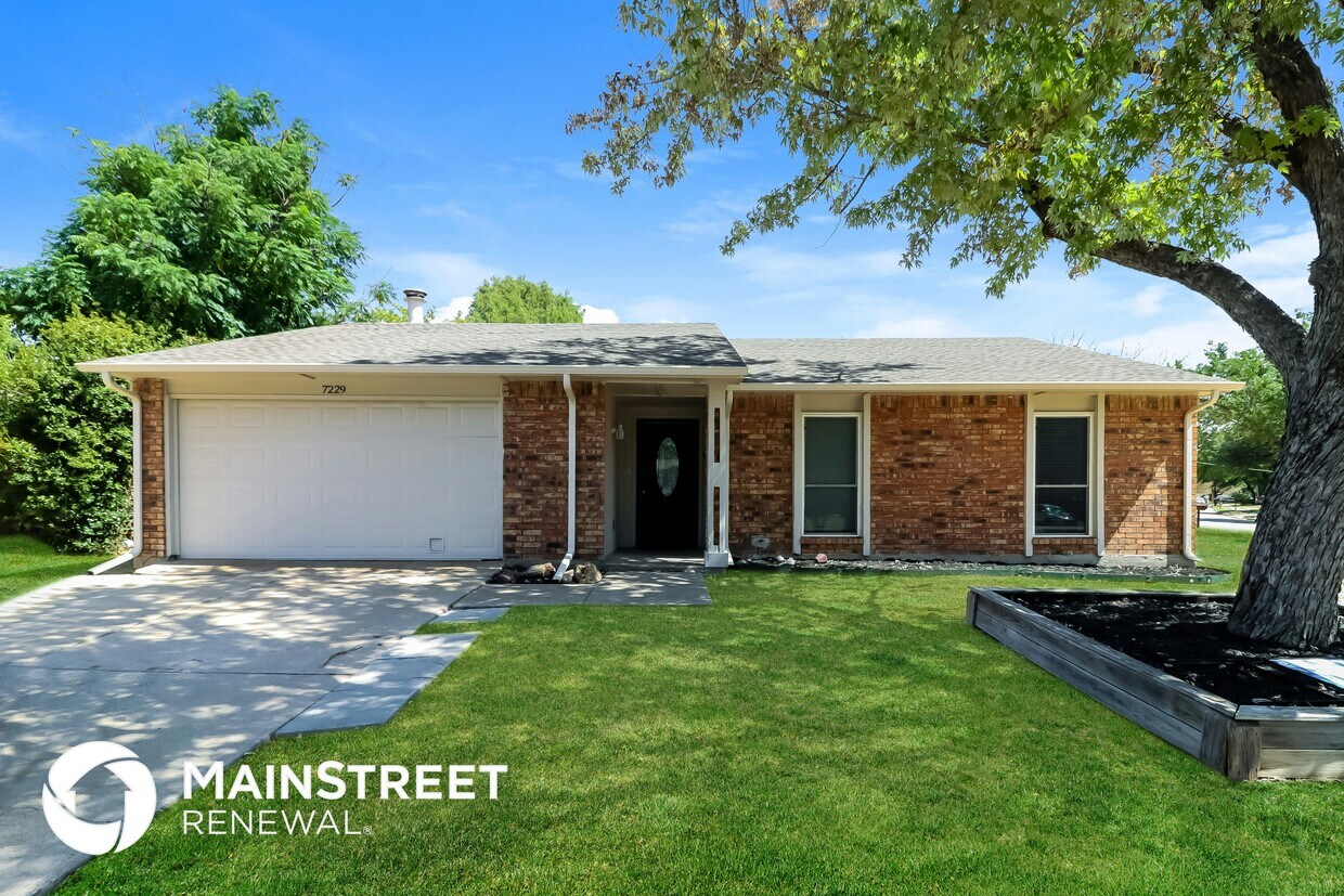 Foto principal - 7229 Chatham Rd