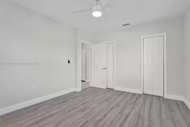 Building Photo - 2410 Rodman St