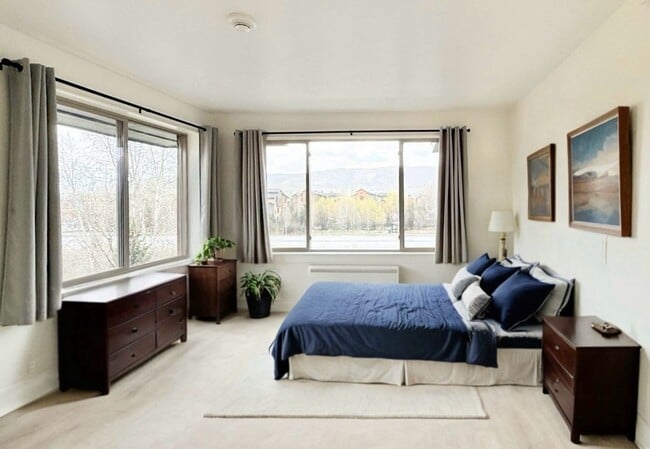 Foto del interior - New Apartments on the Mountain Side of Town