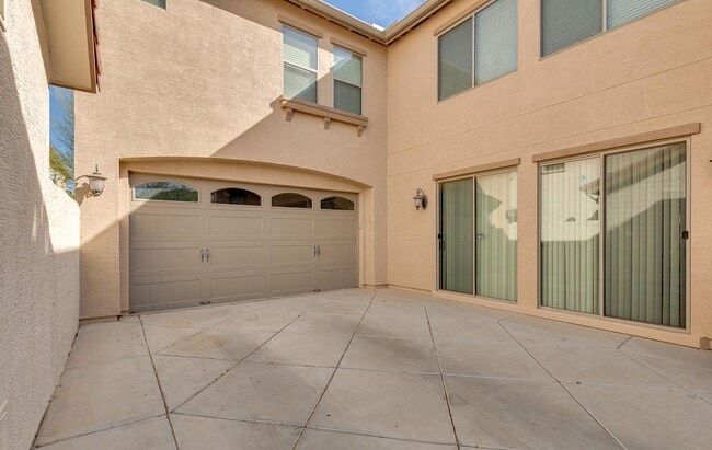 Building Photo - 14586 W Port Au Prince Ln