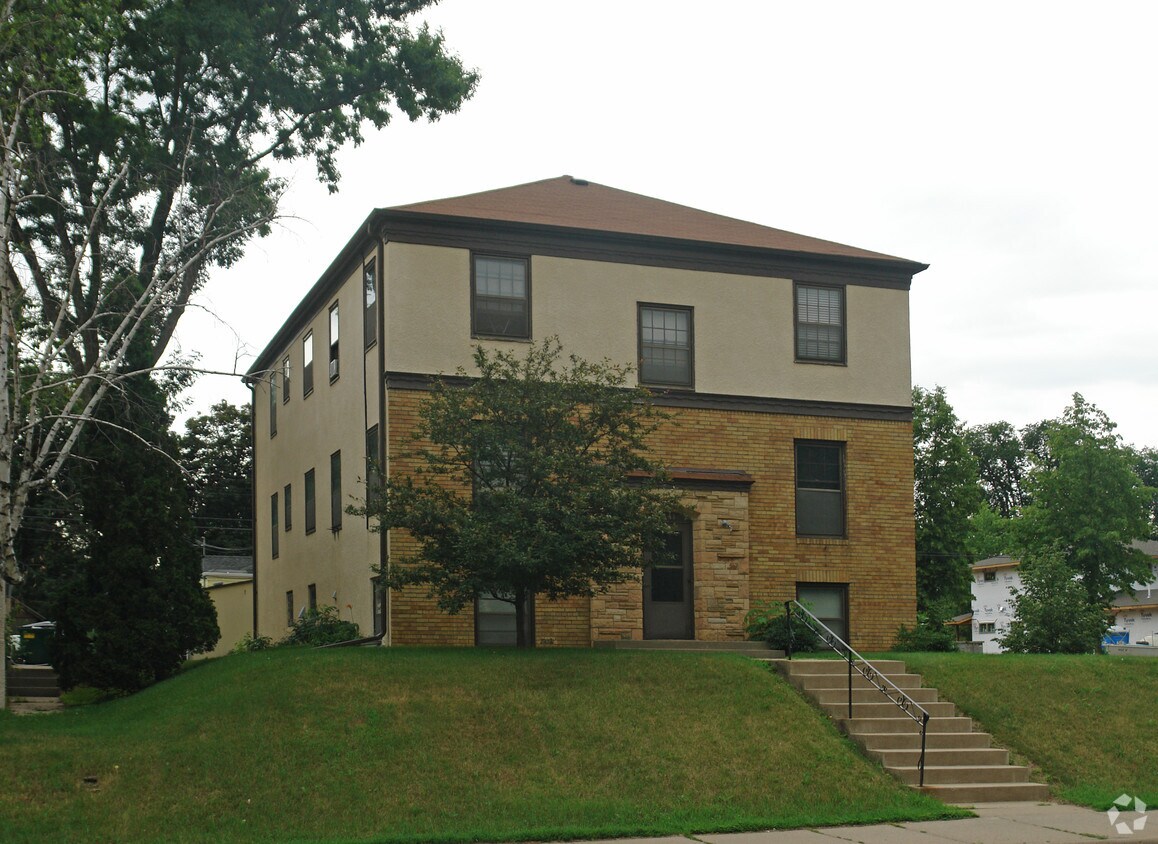 Building Photo - 4541 France Ave S