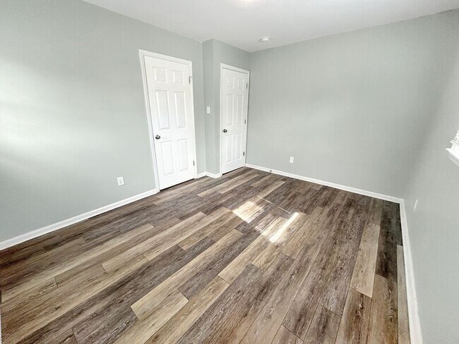 Foto del edificio - 304 Jones St