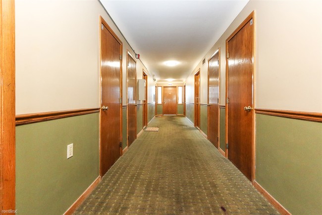 Building Photo - 2 br, 1 bath Apartment - 1640 Cumberland St